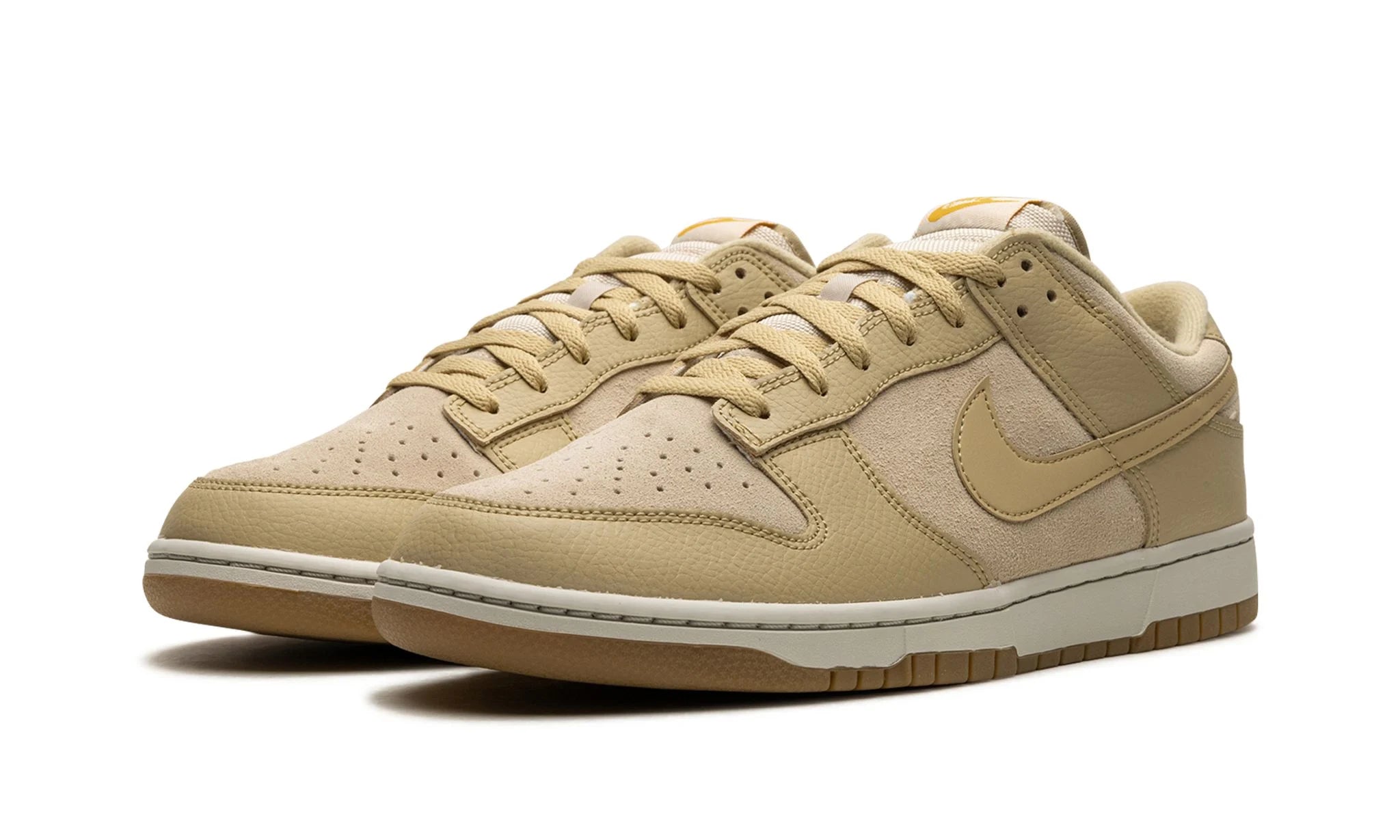 Nike fashion beige suede